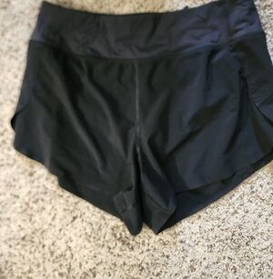 Athleta Women's Black Athletic Shorts